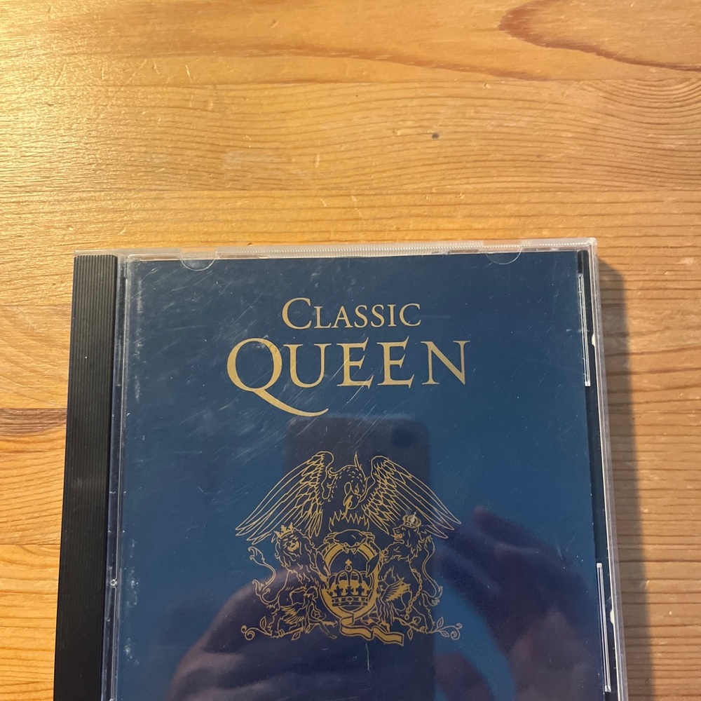 Classic QUEEN Cd